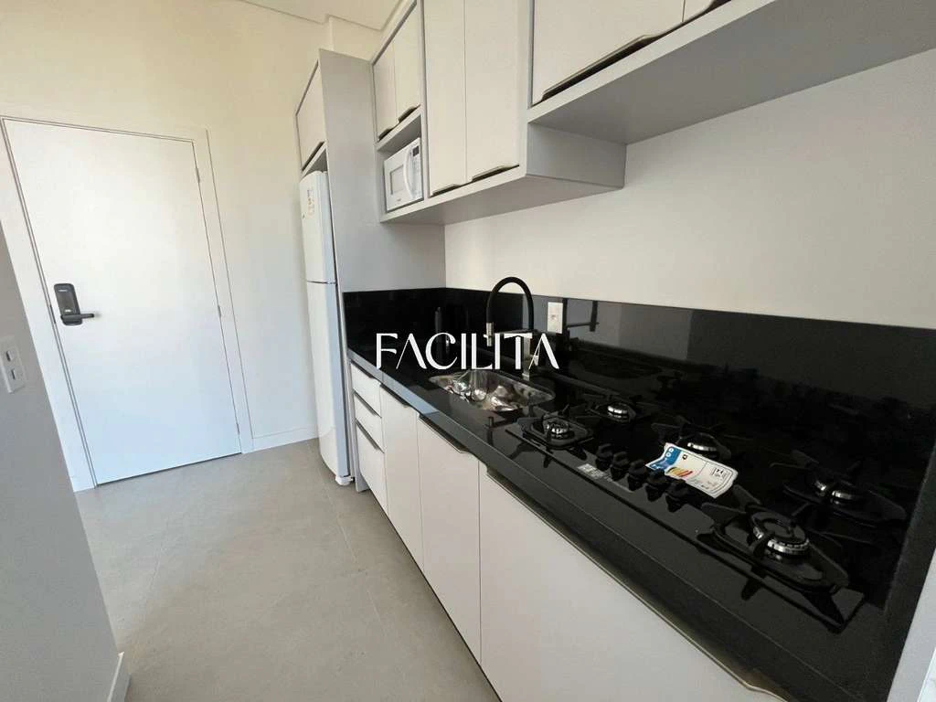 2-bedroom apartment with gas open-plan kitchen and parking — photo 4