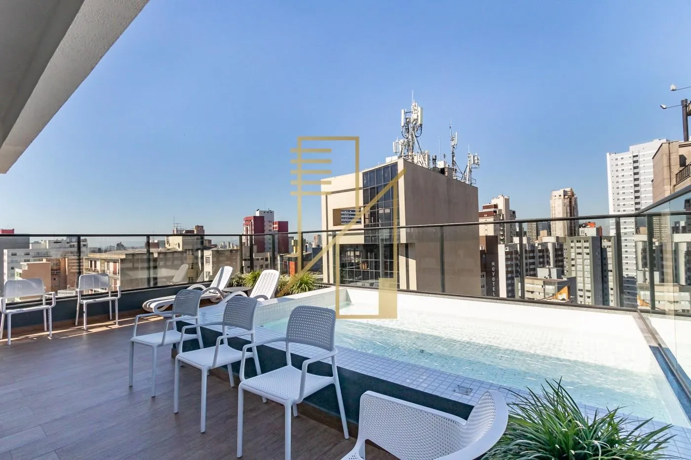 Apartamento mobiliado de 42 m² com 1 quarto e varanda — photo 20