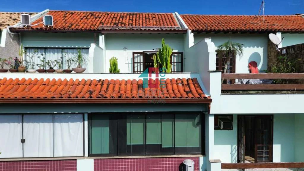 Casa de condomínio com 3 suítes e 200 m² — photo 26