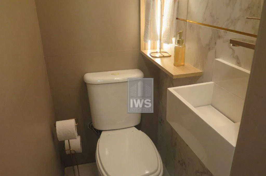Furnished 94 m² apartment with 2 bedrooms and suite — photo 11