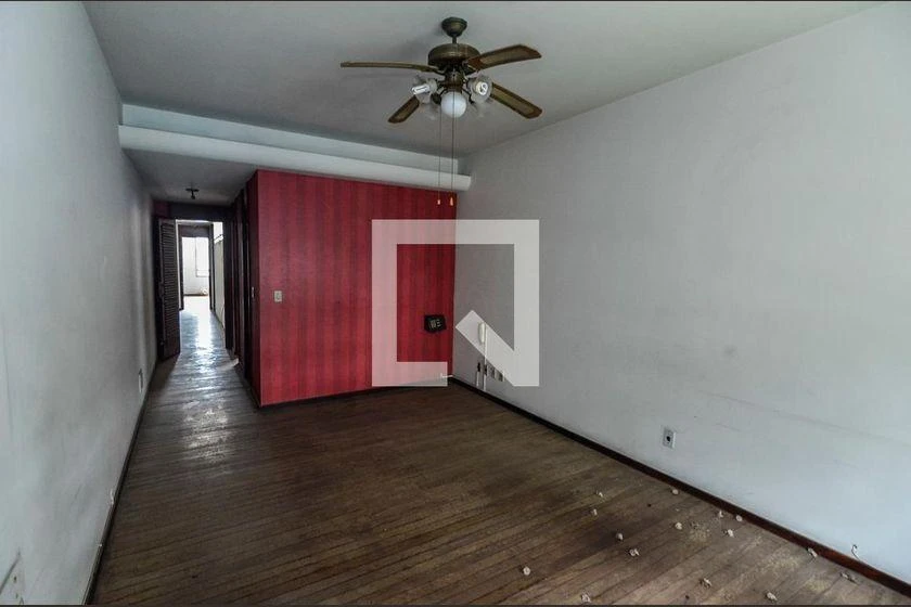 1000 m² house with 6 bedrooms and 1 en-suite — photo 25