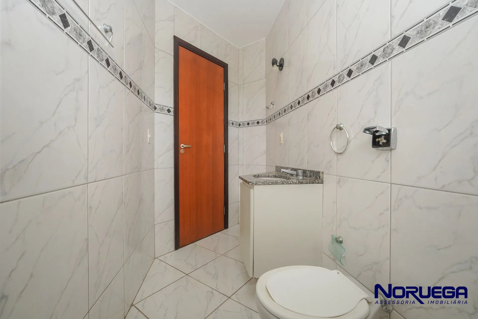 Garden in a 3-bedroom house, 103 m² — photo 14