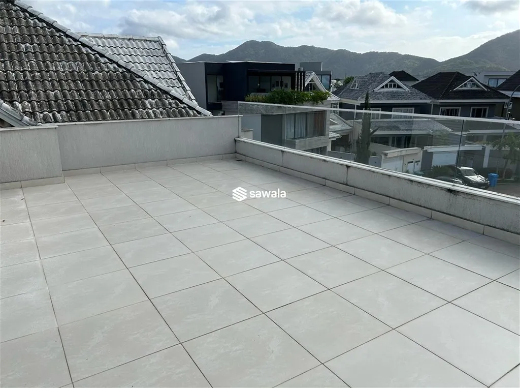 Triplex house with 5 suites and 297 m² of space — photo 28