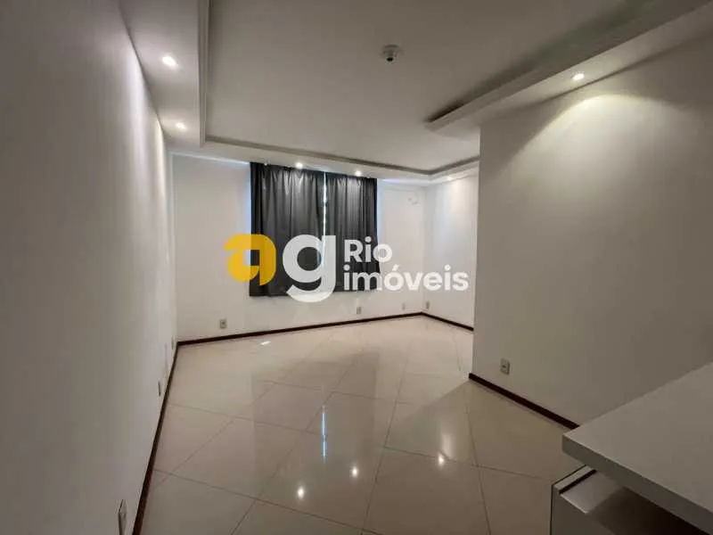Bathtub in a 3-bedroom apartment, 105 m² — photo 17