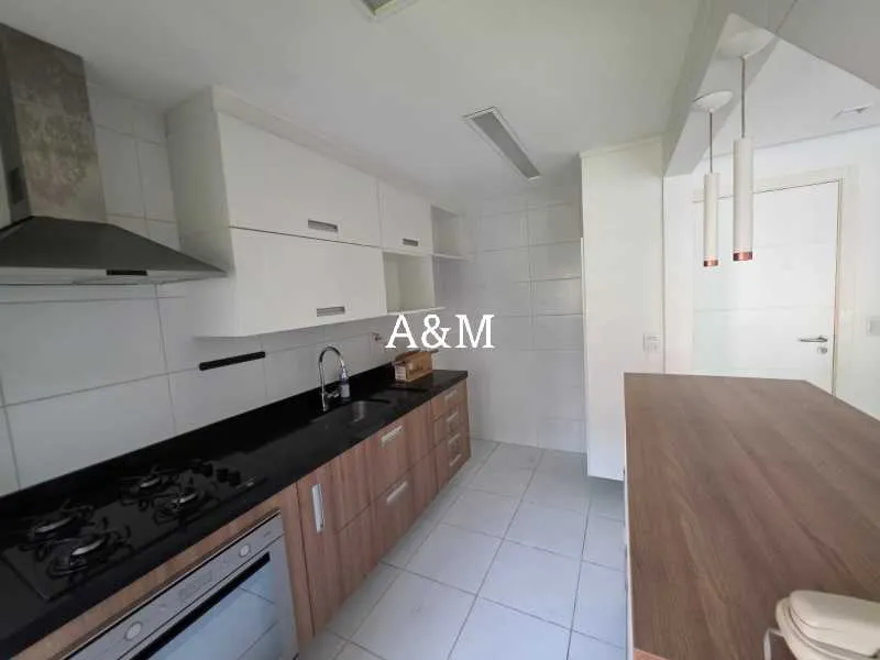 Furnished apartment, 77 m², with a mountain view — photo 2