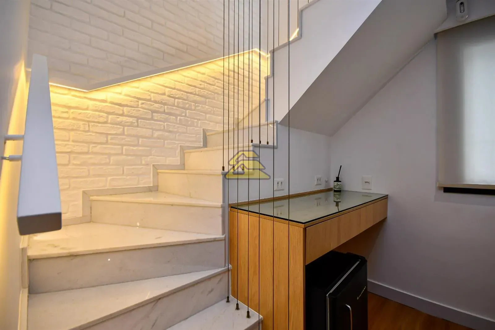 Furnished apartment with 2 suites and 3 bathrooms — photo 14