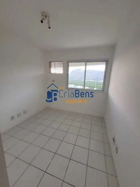 Apartamento com 2 quartos e piscina do condomínio — photo 8