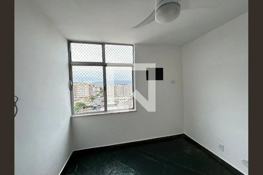72 m² apartment with a mountain view and a home office — photo 12