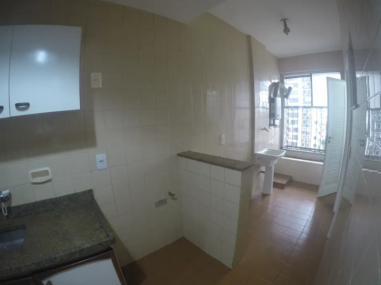 Apartamento com 2 quartos e varanda, mobiliado sem mobília — photo 32