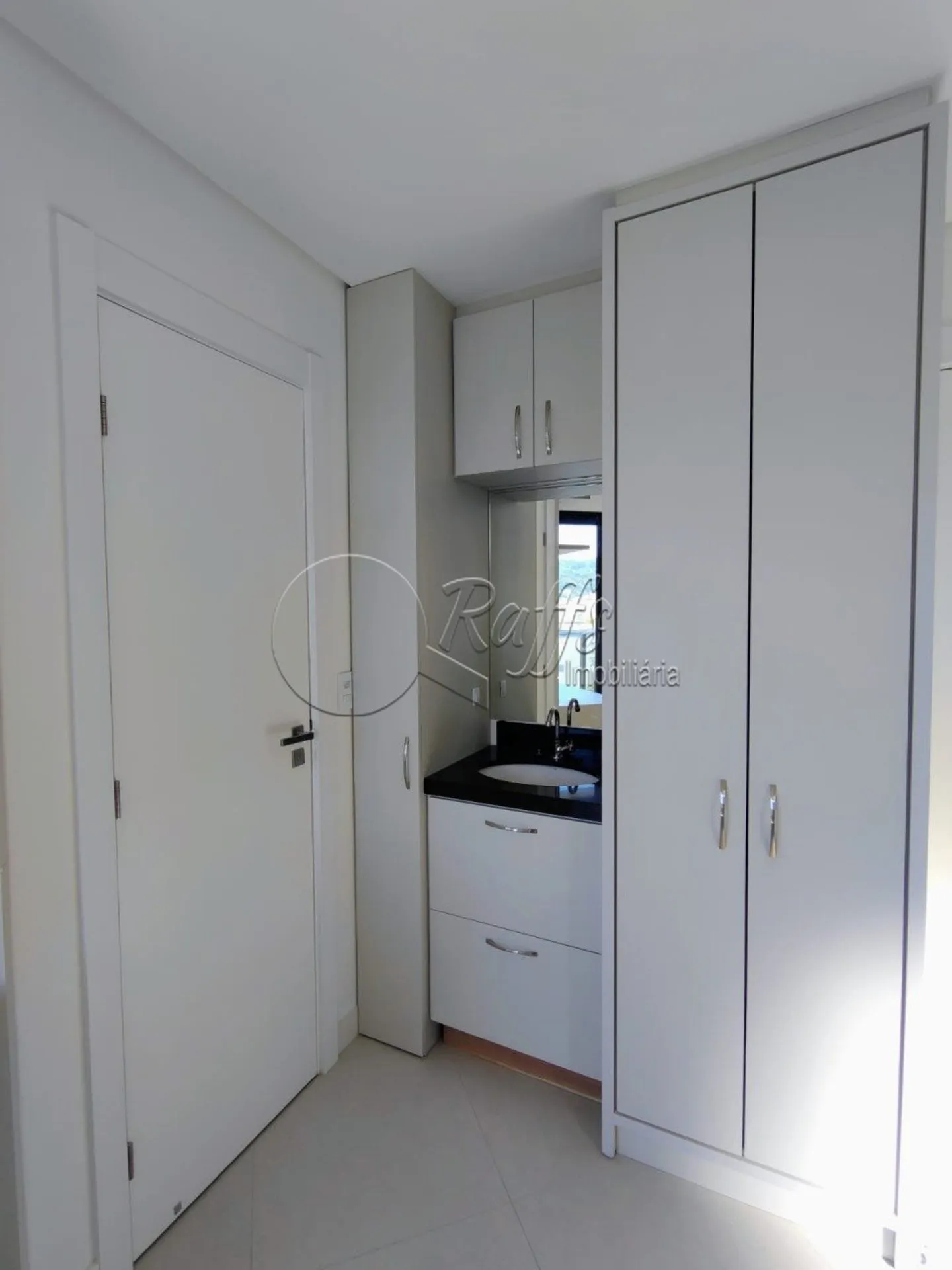 Estudio amueblado de 25 m² con balcón cerrado — photo 27