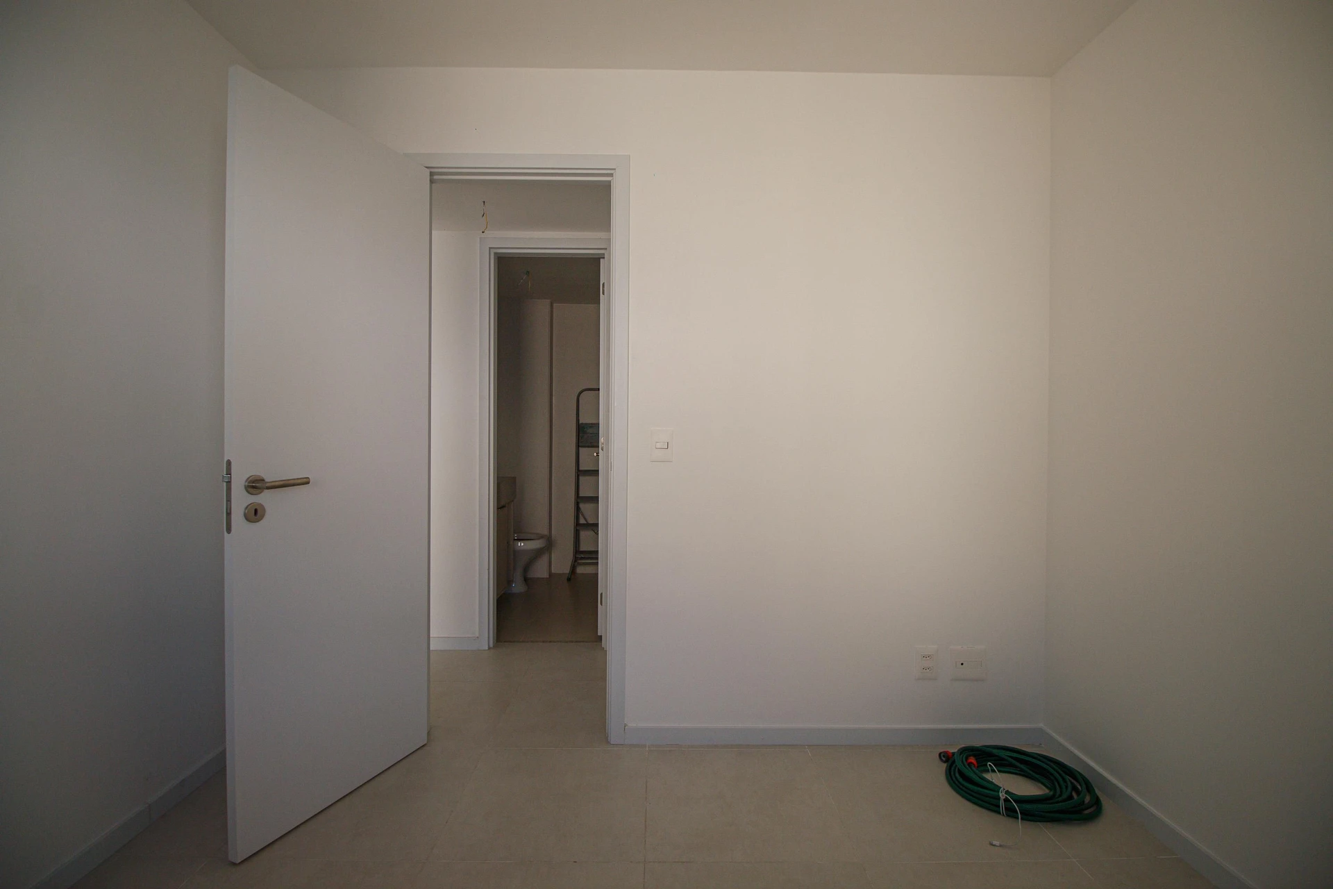 Apartamento mobiliado com 3 quartos e 3 banheiros — photo 56