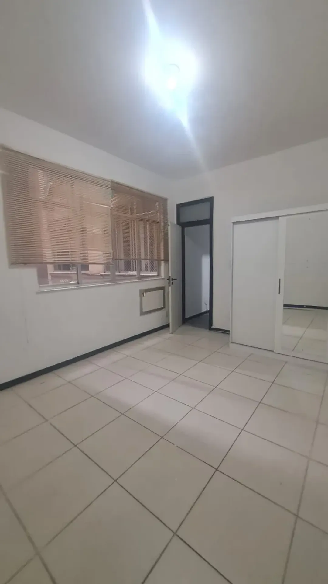 1-bedroom, 1-bath apartment on the 3rd floor — photo 6