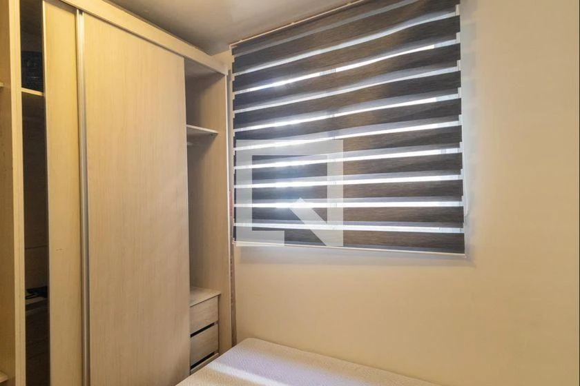 2-bedroom apartment in a building with a pool — photo 32