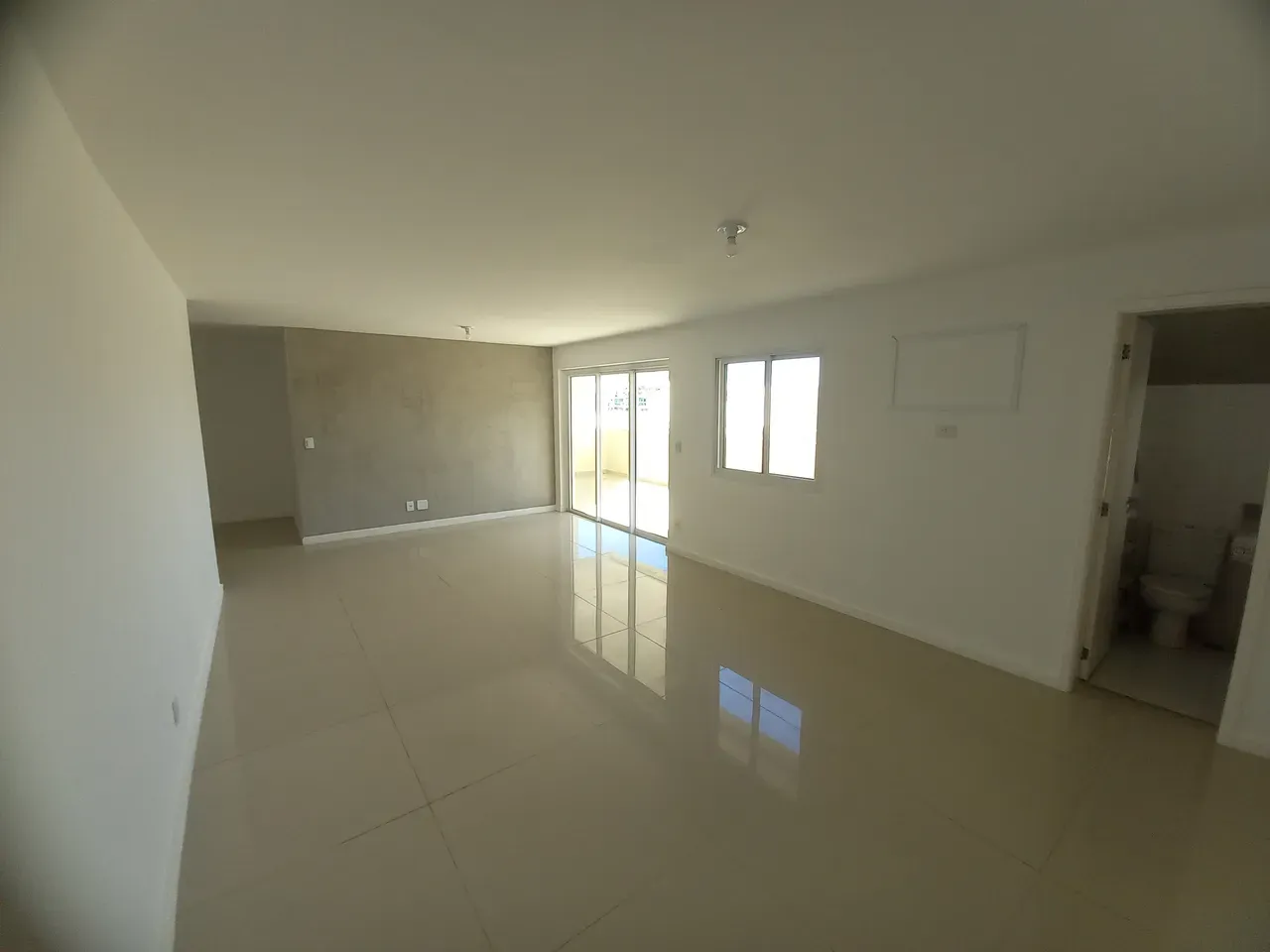4-bedroom apartment with a jacuzzi