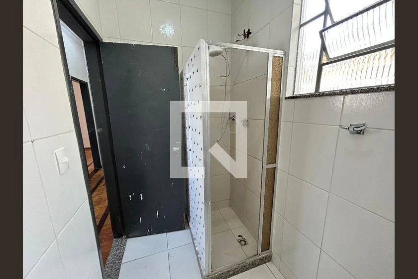 Деревянный пол или ламинат и 2 спальни: дом 80 м² — photo 29