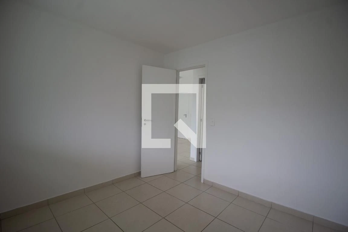 2-bedroom apartment in a building with a sauna — photo 24
