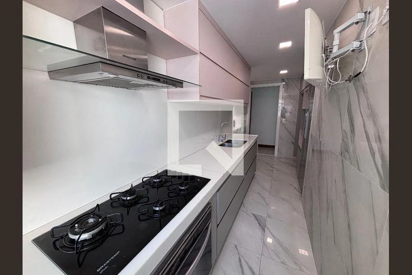 Top-floor apartment with 198 m², 4 bedrooms and 3 parking — photo 46