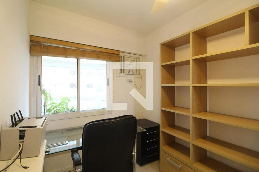 98 m² furnished apartment with 3 bedrooms and parking — photo 28
