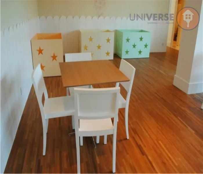 Apartamento mobiliado com cozinha fechada e fogão a gás — photo 54