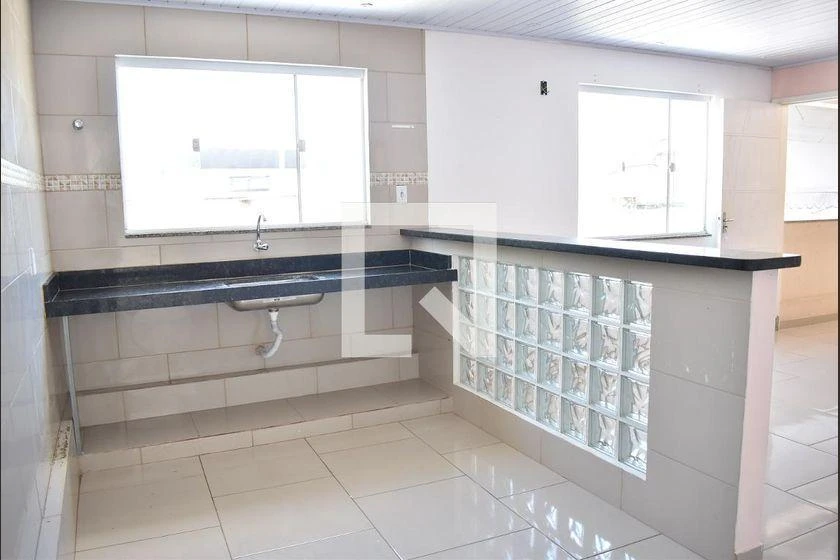 3-bedroom house with open-plan kitchen and balcony — photo 16
