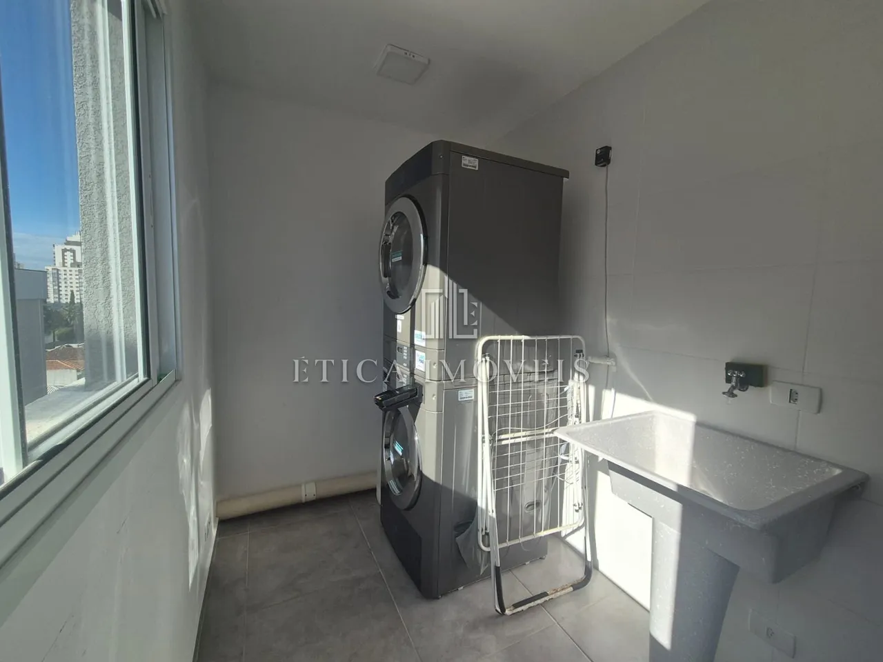 Apartamento amueblado de 1 dormitorio con cocina abierta — photo 12