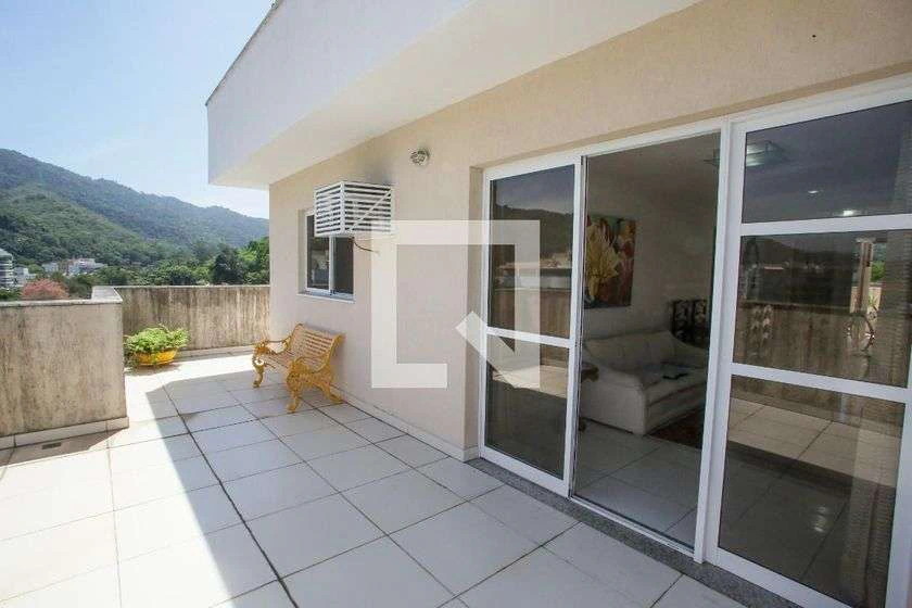 Apartamento sin amueblar de 4 dormitorios con jardín privado — photo 19