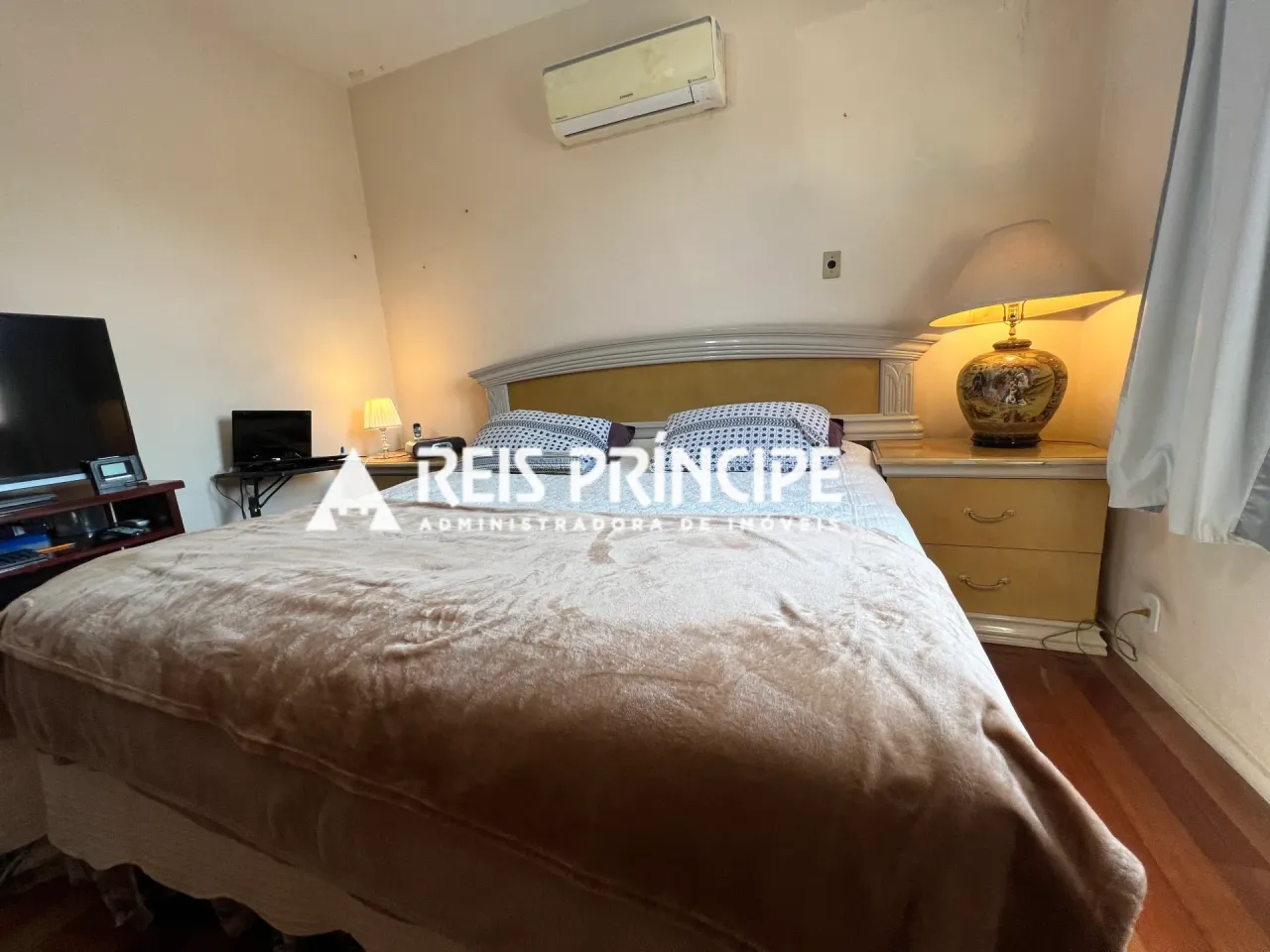 Casa com 5 quartos e 5 banheiros, 5 vagas de garagem — photo 9