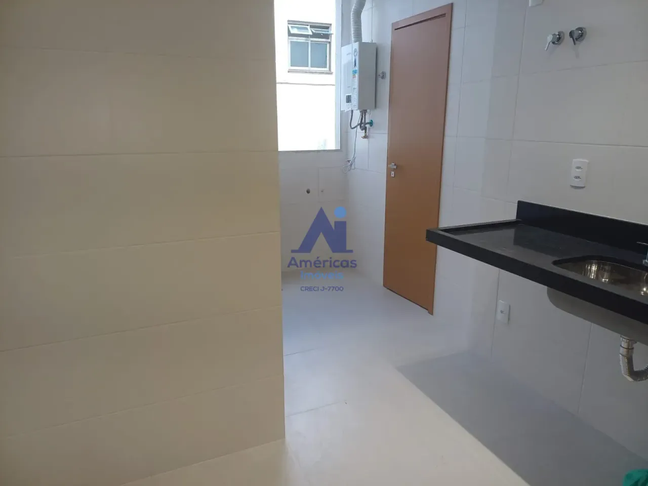 Rental apartment with 3 bedrooms and a balcony — photo 8