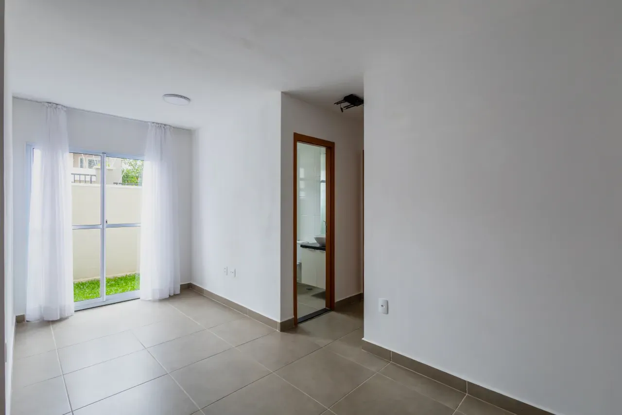 2-bedroom apartment with a washing machine in Curitiba — photo 22