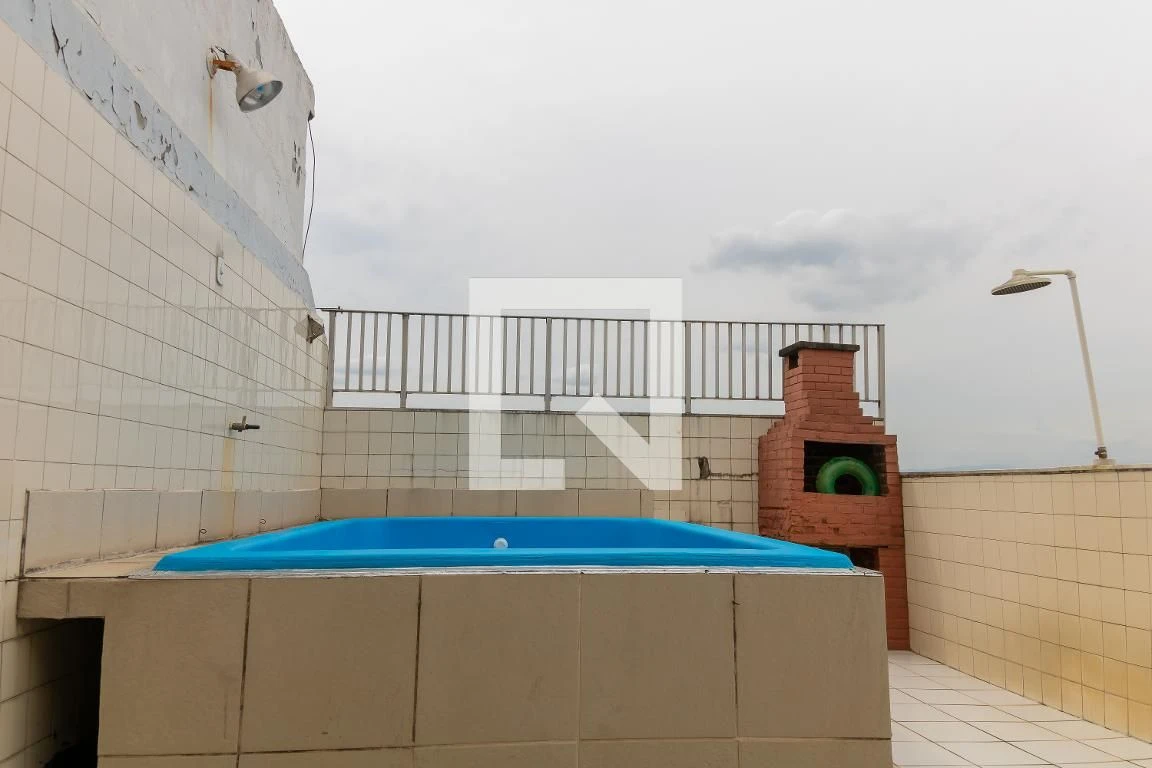 2-bedroom apartment with a private BBQ — photo 32