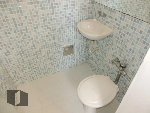 Apartment with 2 bedrooms, 3 bathrooms and mountain views — photo 20