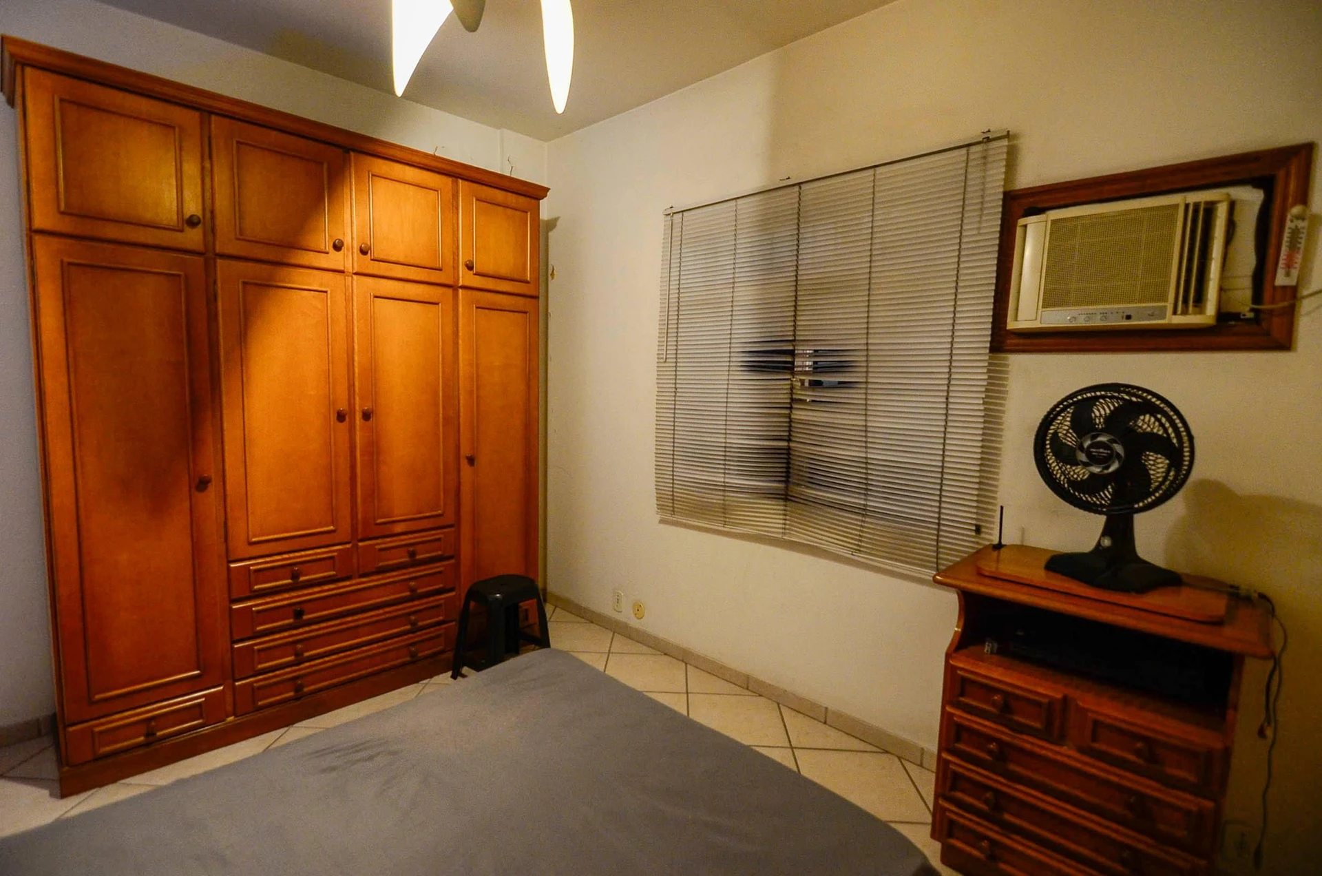 Furnished 2-bedroom apartment with a gas stove — photo 7