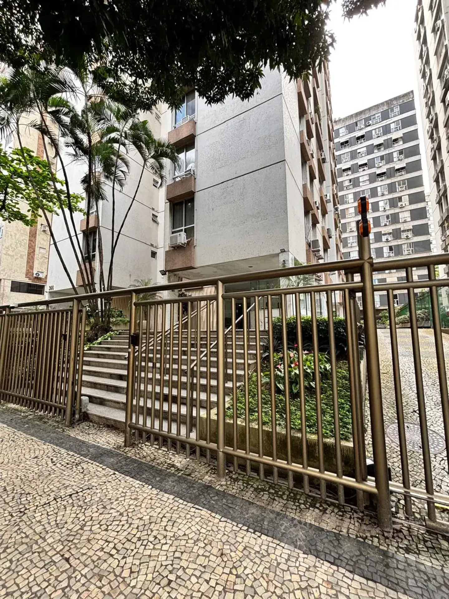 Apartamento de 104 m² no 13º andar com 4 quartos — photo 16
