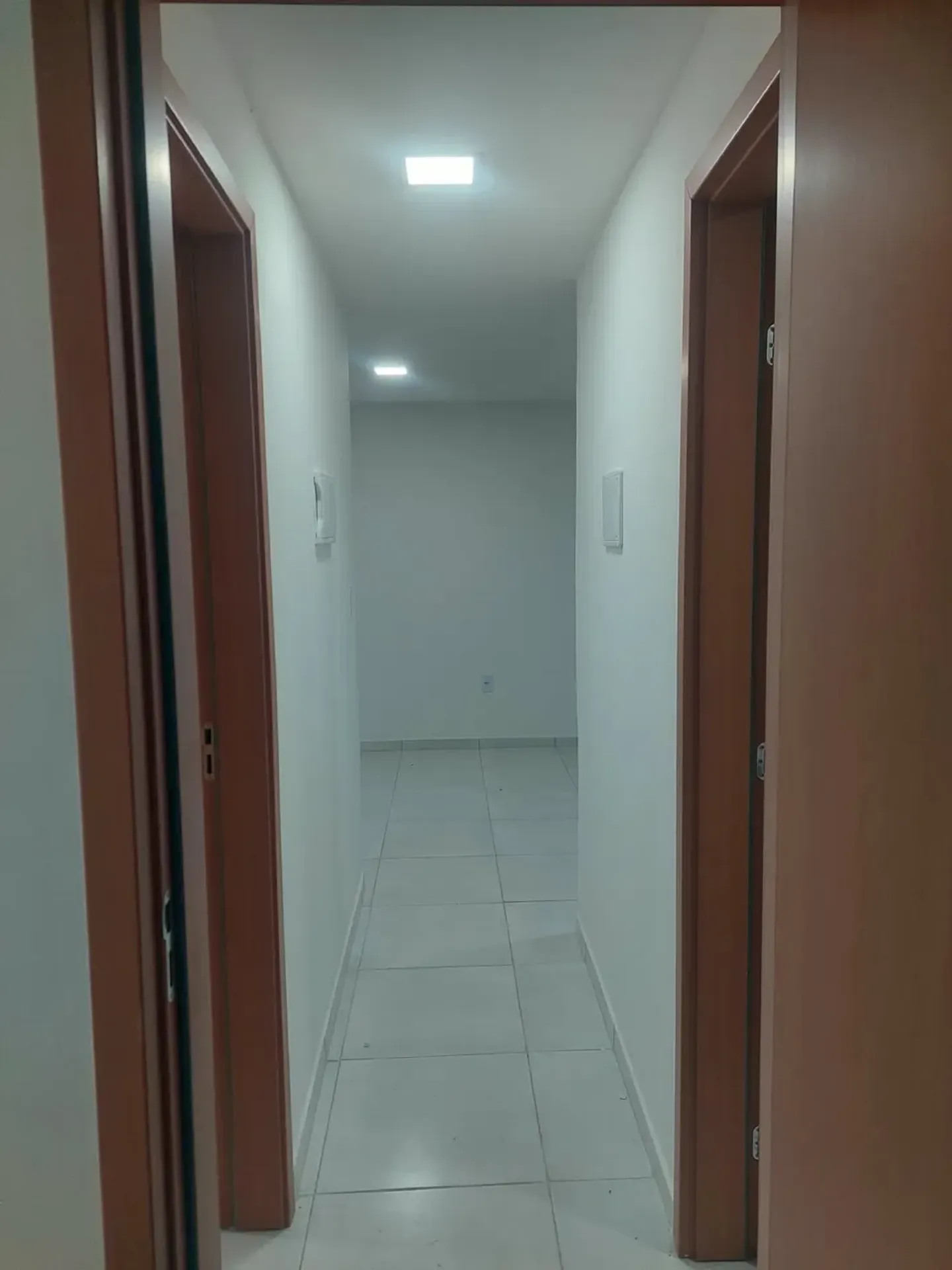 Квартира з 2 спальнями, у будинку є тренажерний зал — photo 19