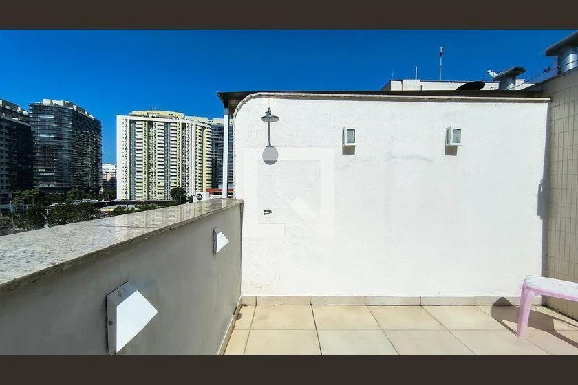 83 m² apartment with 1 en-suite and a balcony — photo 12