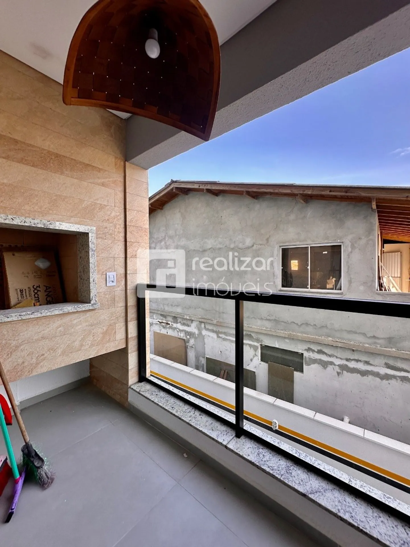 Furnished 2-bedroom apartment with integrated kitchen — photo 28