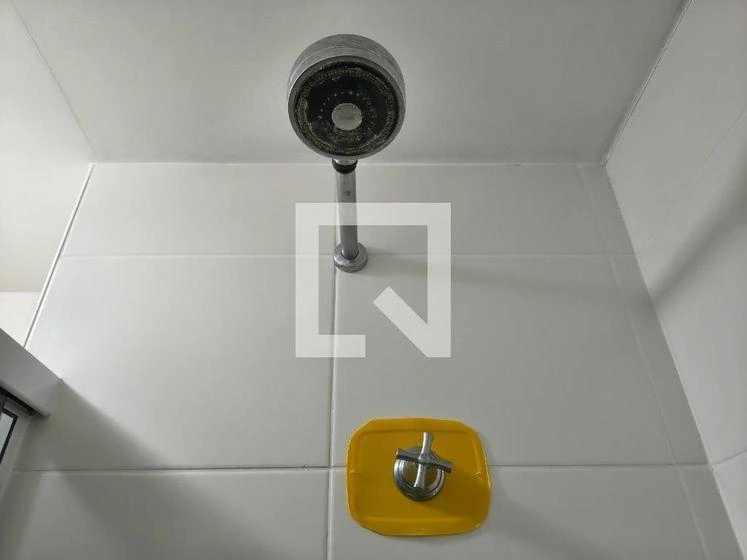 3-bedroom apartment in a building with a gym — photo 12