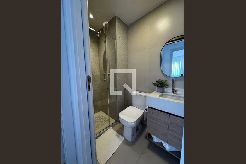 Apartamento amueblado de 2 dormitorios con cocina abierta — photo 16