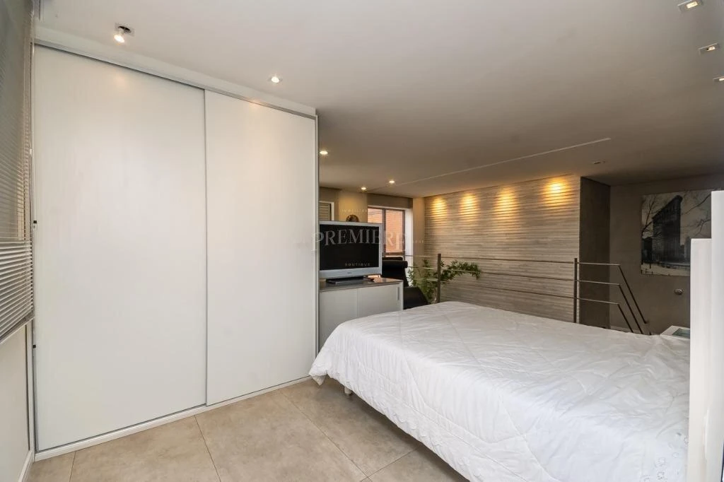 One-bedroom apartment with a bathtub in Curitiba — photo 19