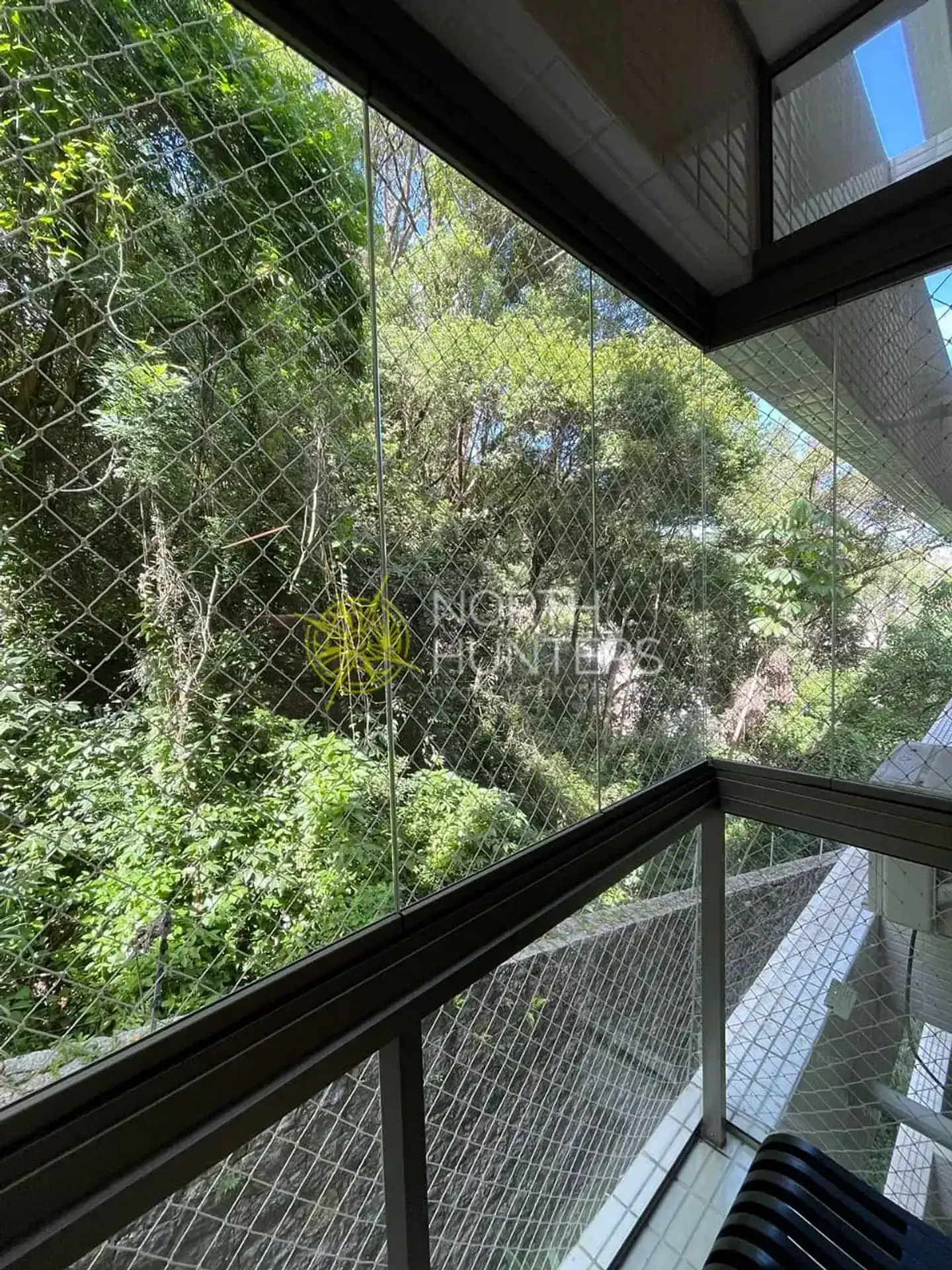 Apartamento de 2 suites con balcón, 2 plazas y 110 m² — photo 11