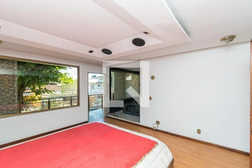 Casa com 4 quartos e 3 vagas, 500 m² — photo 42
