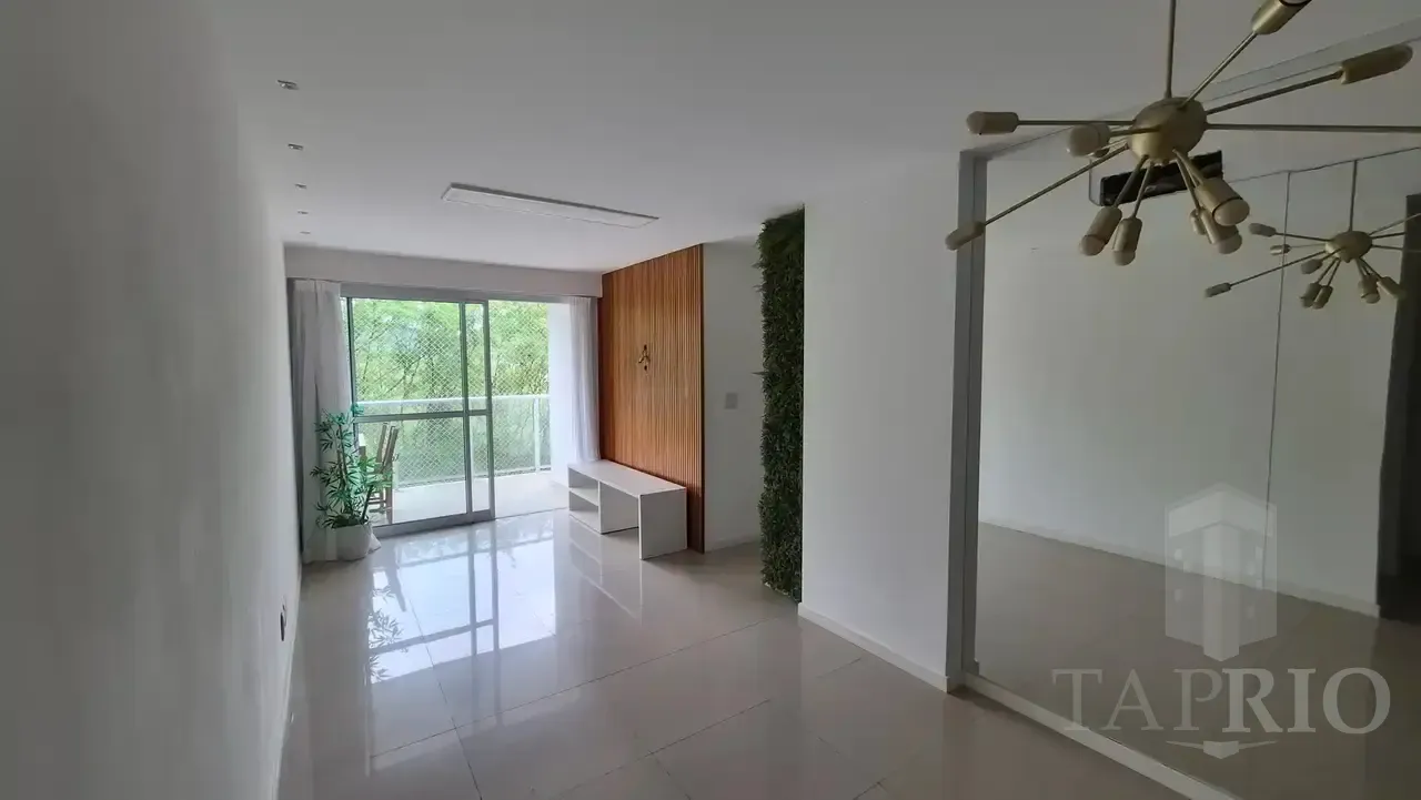 2-bedroom apartment with a separate closed kitchen — photo 3