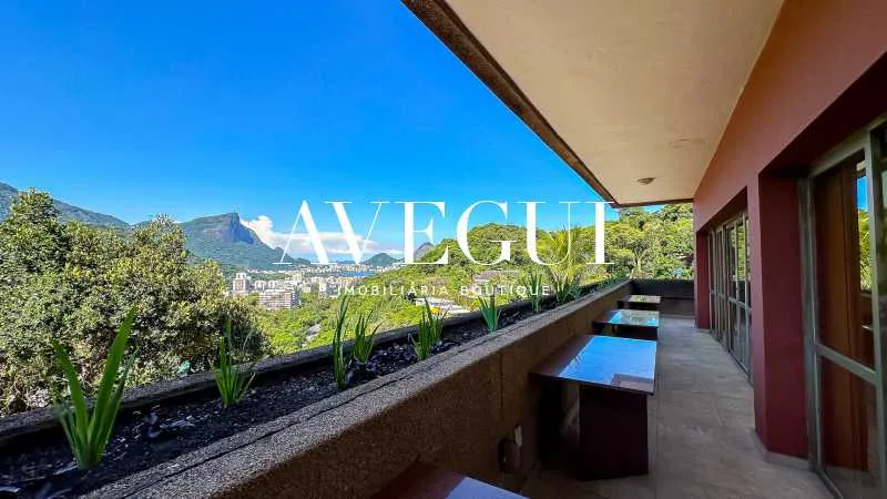 Furnished house, 800 m², with floor-to-ceiling windows — photo 6