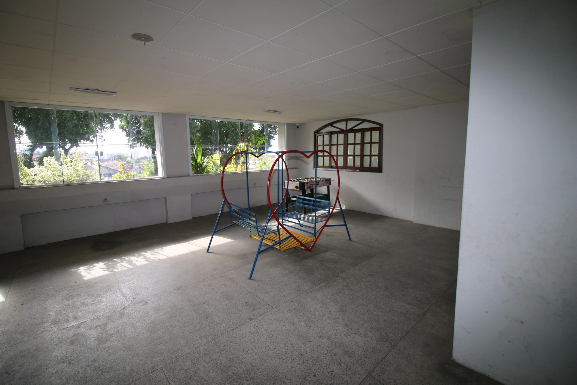 Apartamento de 2 dormitorios con balcón y acepta mascotas — photo 21