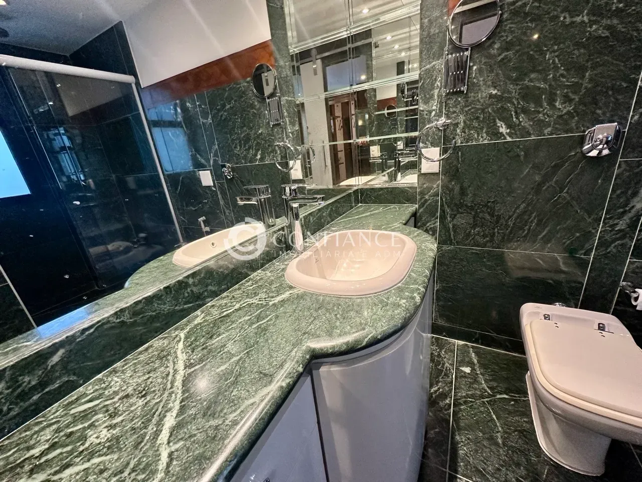 Apartamento de 230 m² com 2 quartos e armários embutidos — photo 30
