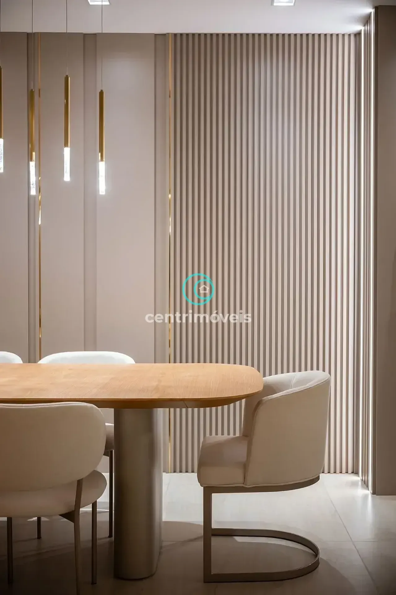 Furnished 266 m² apartment with 4 bedrooms and balcony — photo 11