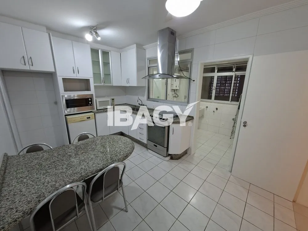 Furnished apartment with 3 bedrooms and a gas kitchen — photo 2