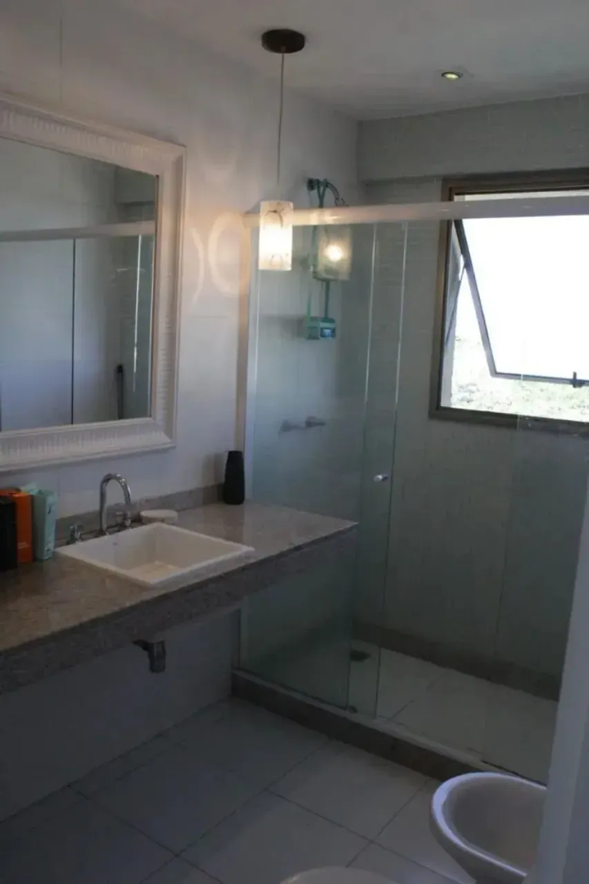 Apartamento de 206 m² com 4 quartos e varanda fechada — photo 8