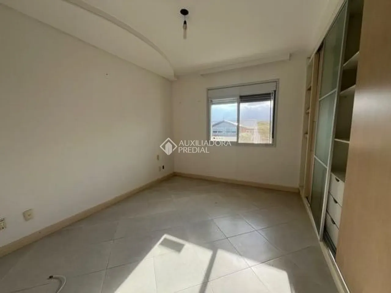 Casa para locação com 5 dormitórios e jardim privativo — photo 18