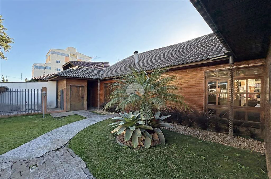 Rental house with 3 bedrooms and 163 m² — photo 4